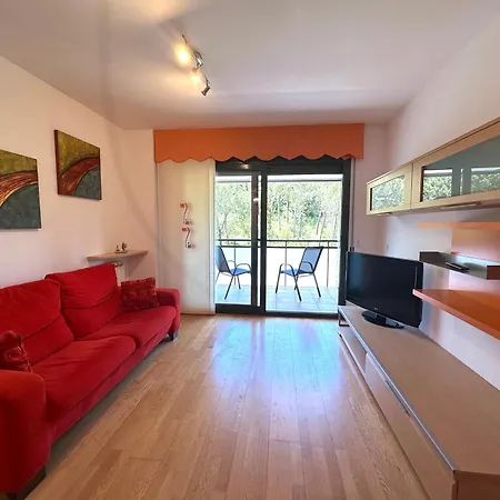 Appartement Lets Holidays Quiet With Pool In Tossa 2